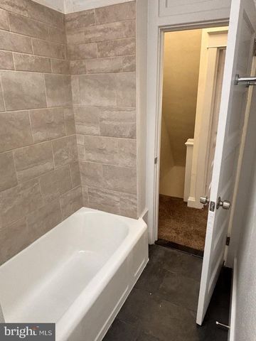 1220 N POTOMAC ST, Baltimore, MD 21213