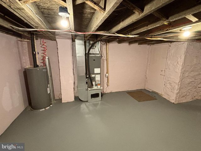 1220 N POTOMAC ST, Baltimore, MD 21213