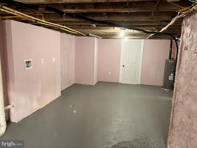 1220 N POTOMAC ST, Baltimore, MD 21213