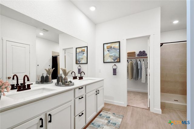 8944 Turkey Creek, Seguin, TX 78155