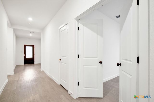 8944 Turkey Creek, Seguin, TX 78155