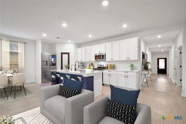 8944 Turkey Creek, Seguin, TX 78155