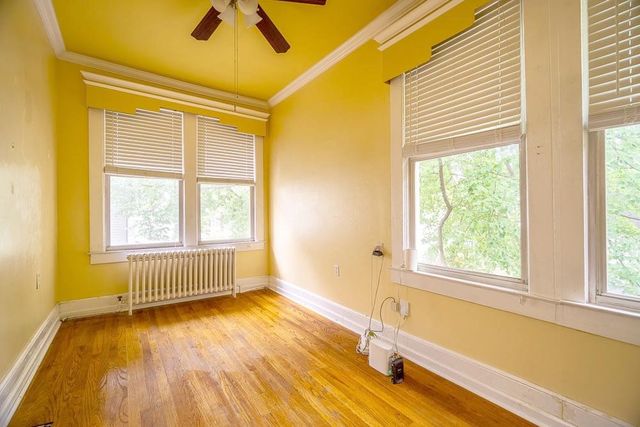 1361 VINTON AVE, Memphis, TN 38104