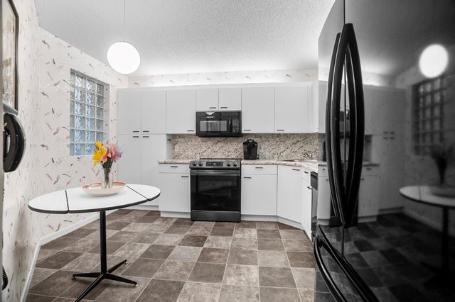 4161 Coral Tree Cir 261, Coconut Creek, FL 33073
