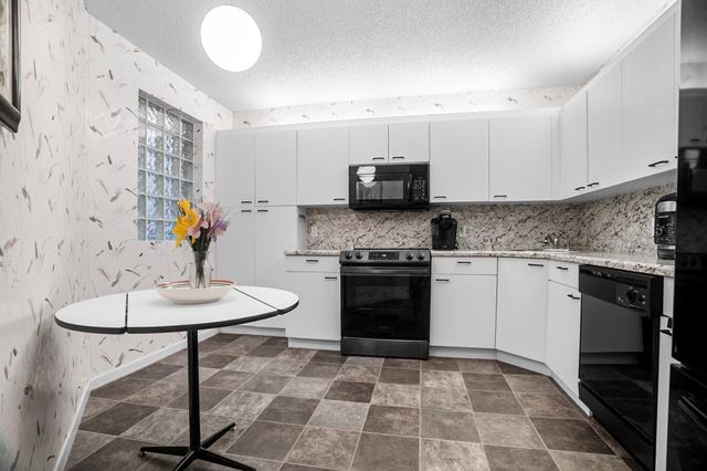 4161 Coral Tree Cir 261, Coconut Creek, FL 33073
