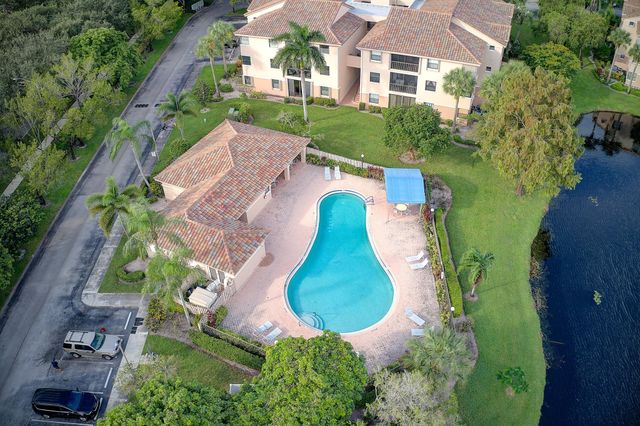 4161 Coral Tree Cir 261, Coconut Creek, FL 33073