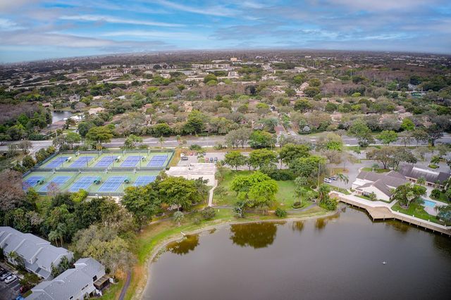 4161 Coral Tree Cir 261, Coconut Creek, FL 33073