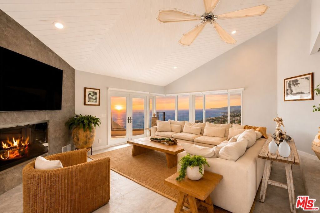 15 N Vista De Catalina, Laguna Beach, CA 92651 — photo 3