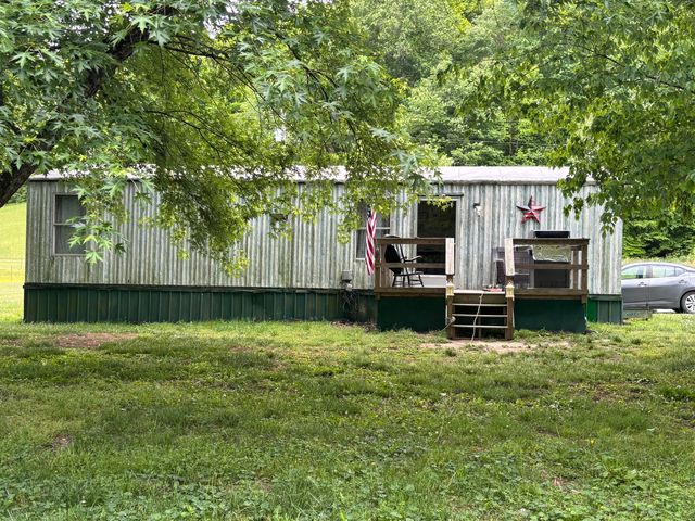 2172 Patty Ridge Road, Dunnville, KY 42528