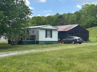 2172 Patty Ridge Road, Dunnville, KY 42528