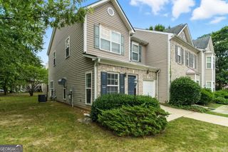 2718 Rocky Court, South Fulton, GA 30349
