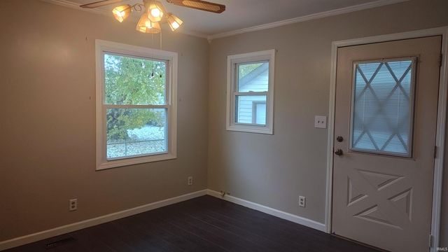 1810 Cass Avenue, Evansville, IN 47714