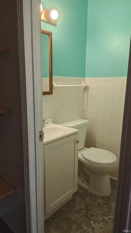 1810 Cass Avenue, Evansville, IN 47714