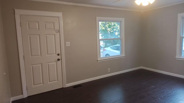 1810 Cass Avenue, Evansville, IN 47714