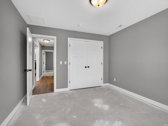 14188 Hughies Cove, Fort Wayne, IN 46845