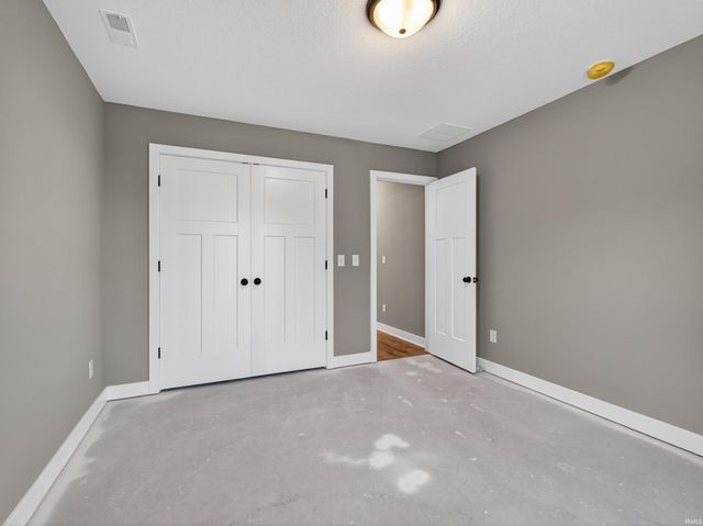 14188 Hughies Cove, Fort Wayne, IN 46845