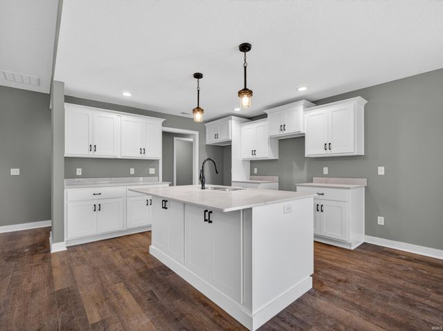 14188 Hughies Cove, Fort Wayne, IN 46845