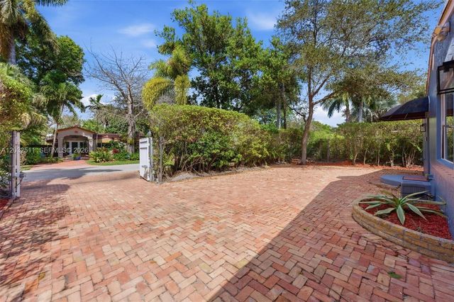 608 SW 13th St 608, Fort Lauderdale, FL 33315