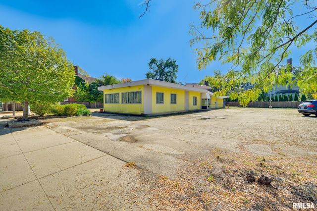 514 W MAIN Street, Peoria, IL 61606