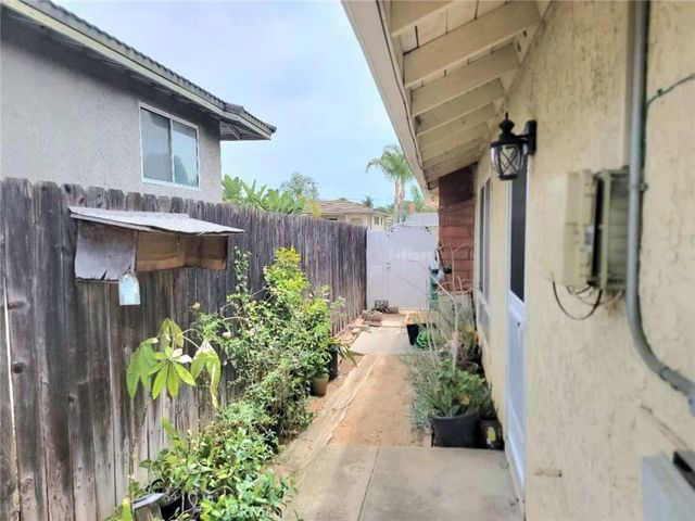 717 Pamela Kay Lane, Whittier, CA 90601