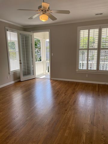 936 HARBOR BEND RD, Memphis, TN 38103