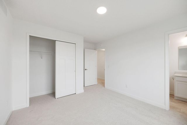 19974 Gadston Lane, Lakeville, MN 55044