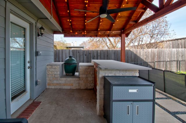 9004 Warren Drive, Mckinney, TX 75071