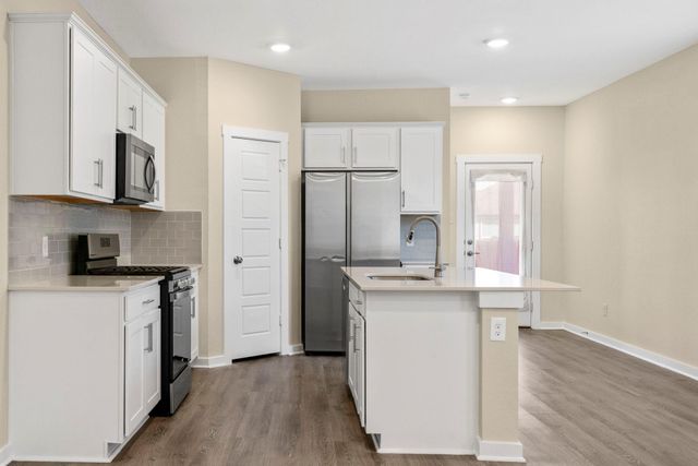 220 FAIRFAX Ave, San Marcos, TX 78666