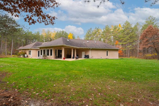 16526 Woodhaven Way, Brainerd, MN 56401