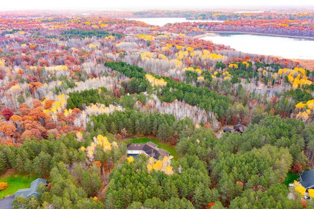 16526 Woodhaven Way, Brainerd, MN 56401