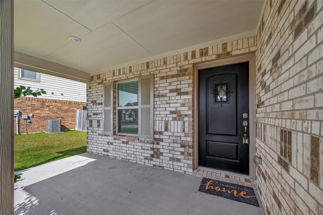 1010 Schooner Street, Crosby, TX 77532