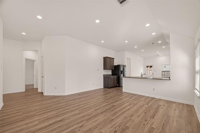 1010 Schooner Street, Crosby, TX 77532