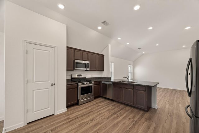 1010 Schooner Street, Crosby, TX 77532