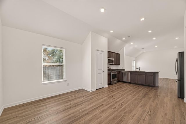 1010 Schooner Street, Crosby, TX 77532