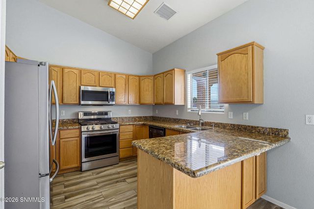 1973 Bentley Drive, Las Cruces, NM 88001