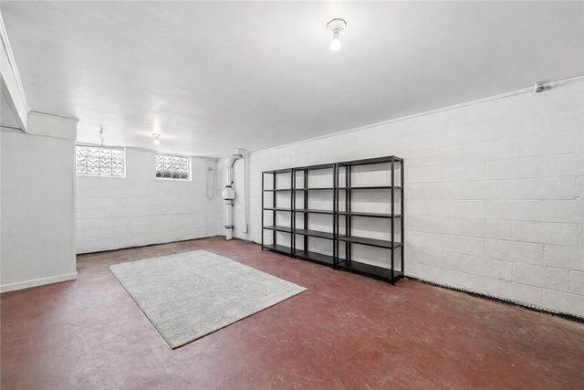 310 Edgewood Rd, Forest Hills Boro, PA 15221