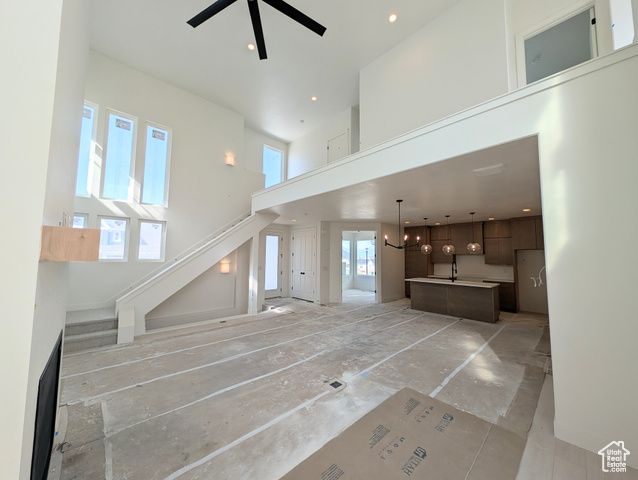 7083 W GRANBURY DR #256, South Jordan, UT 84009