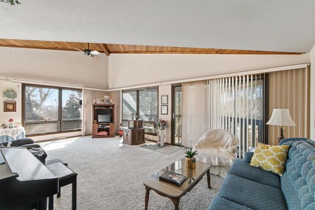 N3581 Skyhigh Road, Poynette, WI 53955