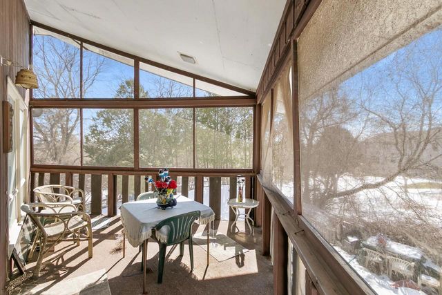 N3581 Skyhigh Road, Poynette, WI 53955