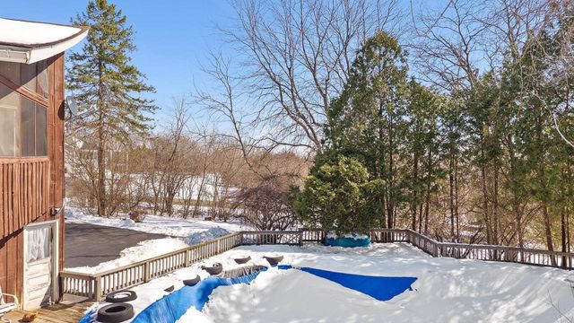 N3581 Skyhigh Road, Poynette, WI 53955