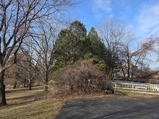 N3581 Skyhigh Road, Poynette, WI 53955