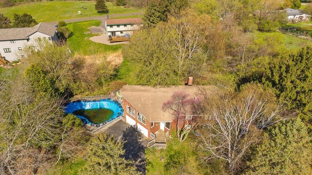 N3581 Skyhigh Road, Poynette, WI 53955