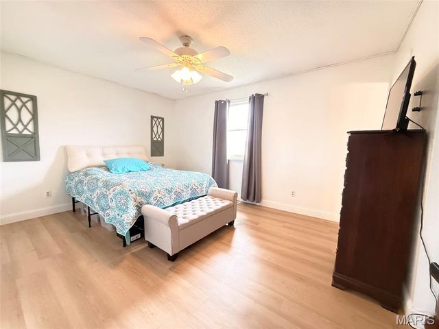100 Quail Run, Bethalto, IL 62010