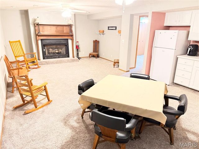 100 Quail Run, Bethalto, IL 62010