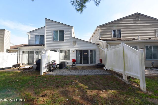 34 Woodmere Court, Freehold, NJ 07728