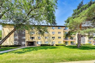 919 N Boxwood Drive 108, Mount Prospect, IL 60056