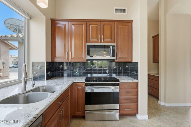 6383 S SANDTRAP Drive, Gold Canyon, AZ 85118