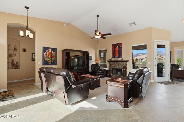 6383 S SANDTRAP Drive, Gold Canyon, AZ 85118