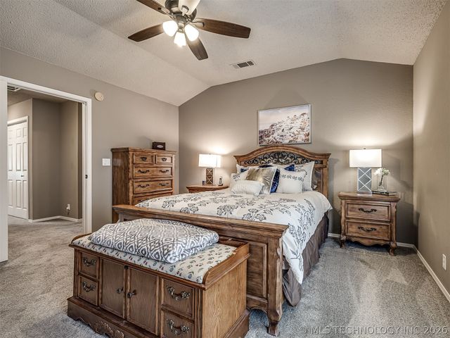 8212 S 84th Street East, Tulsa, OK 74133