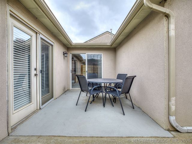 8212 S 84th Street East, Tulsa, OK 74133